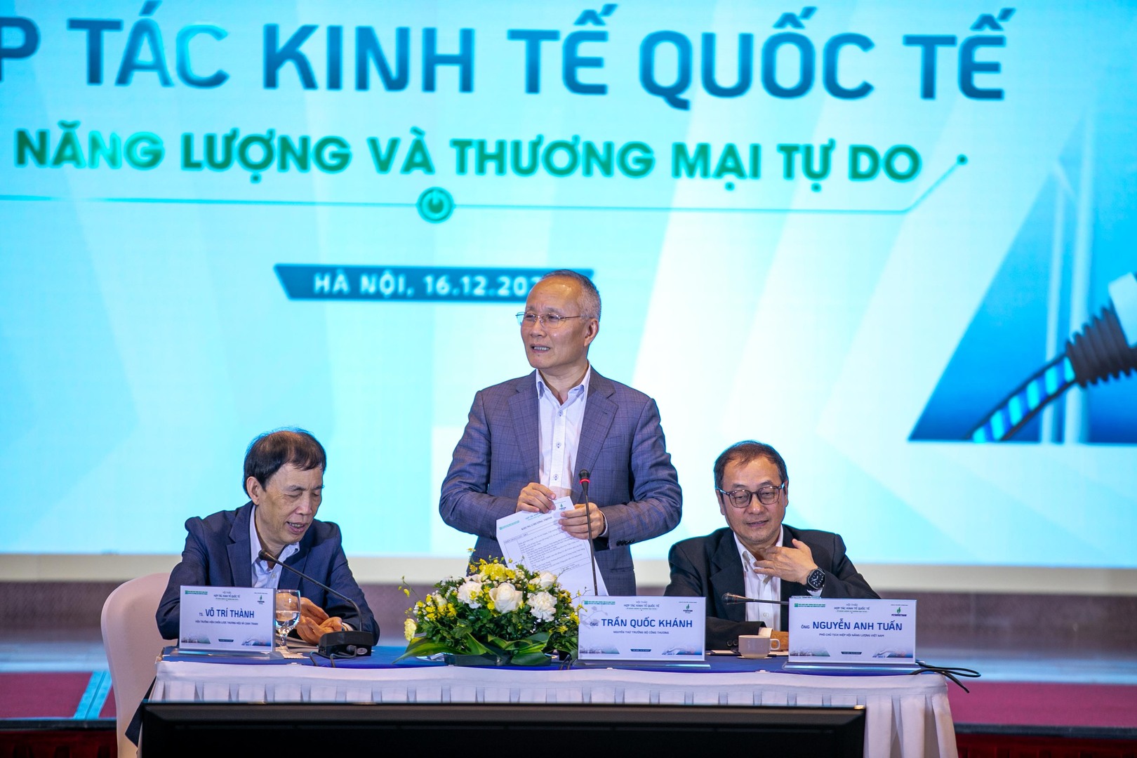 HỘI THẢO HỢP TÁC KINH TẾ QUỐC TẾ